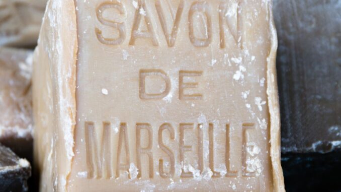quels sont les avantages du savon de marseille pour nettoyer